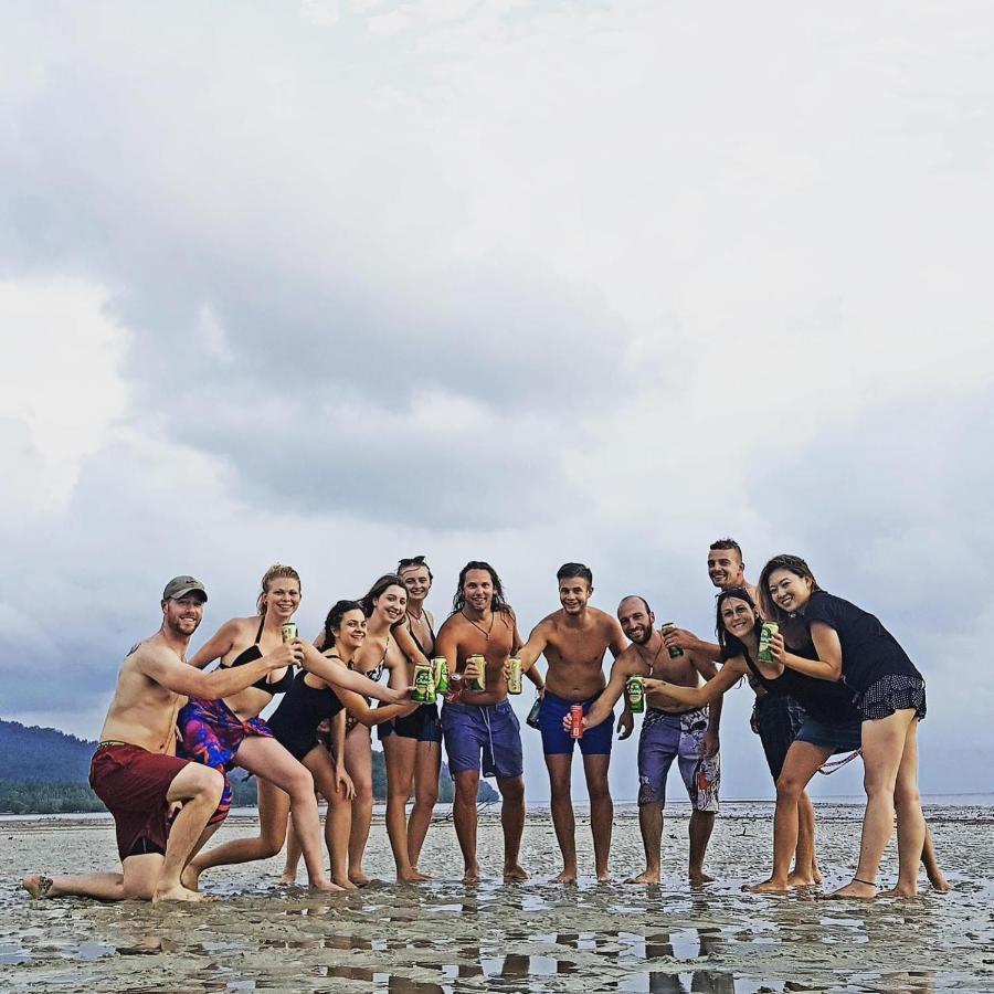 Sleeper Hostel Ao Nang エクステリア 写真