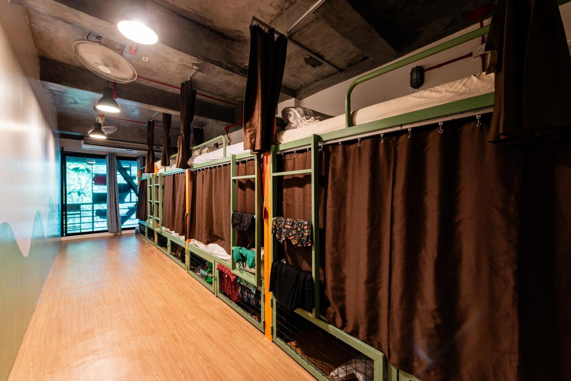 Sleeper Hostel Ao Nang 部屋 写真